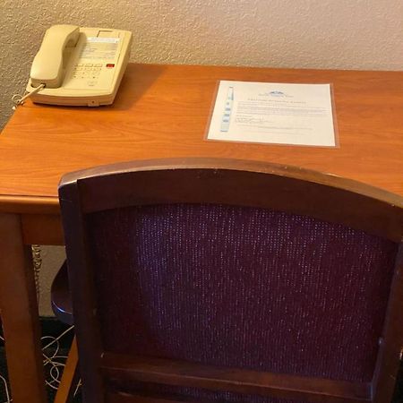 Americas Best Value Inn Salina Dış mekan fotoğraf